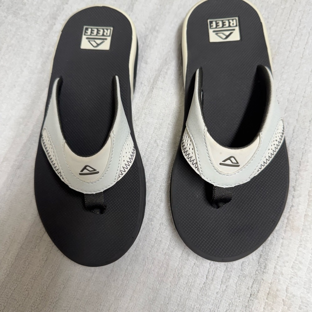 Reef Monochrome Comfort Sandals